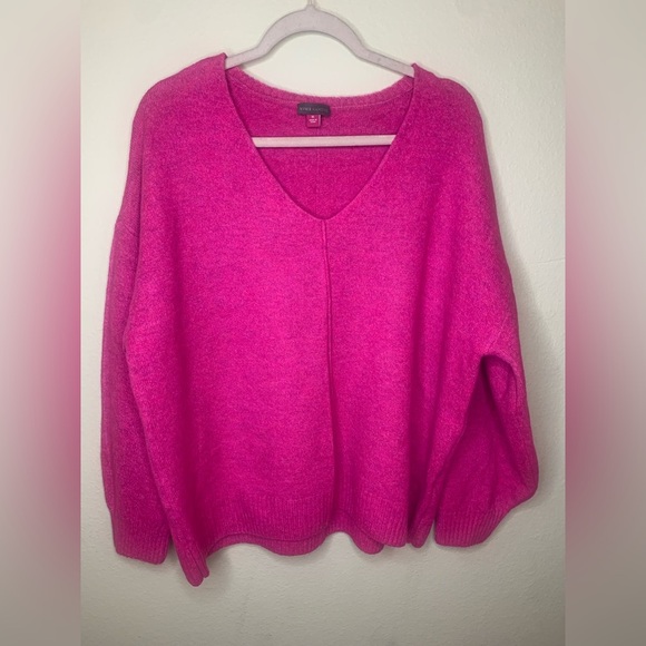 Vince Camuto Pink V-Neck Sweater Relaxed Fit - Picture 1 of 3